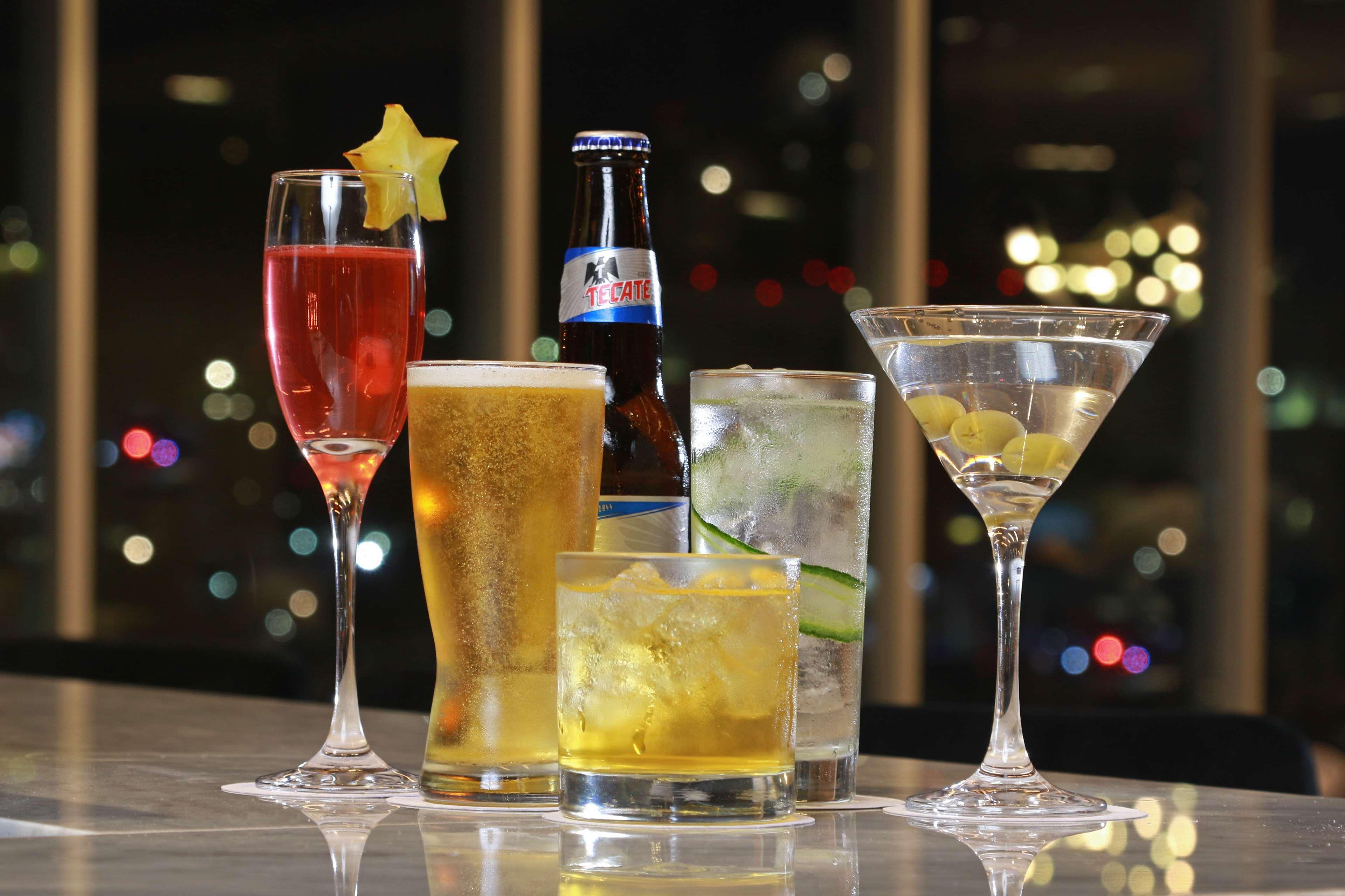 Hilton Garden Inn Monterrey Obispado Экстерьер фото
